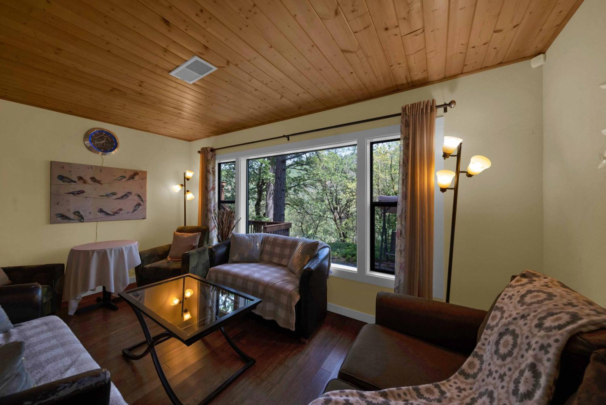 The Inn At Shasta Lake Lakehead 외부 사진